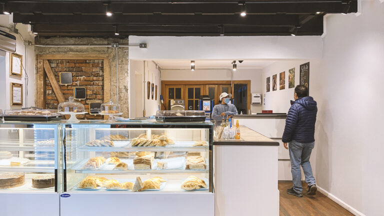 Celeste Cafetería y Pastelería - Temuco